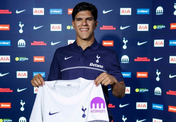 Mateus Fernandes, Tottenham