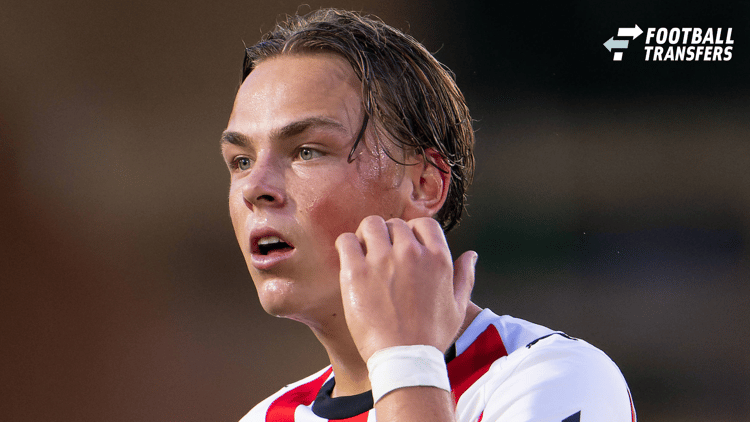 Robin van Duiven is topscorer van de Keuken Kampioen Divisie met vijf treffers.
