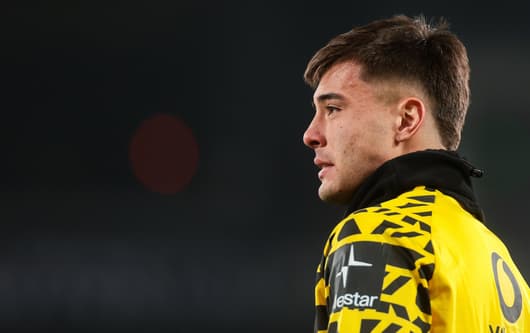 Aaron Anselmino, Borussia Dortmund, 2025/26