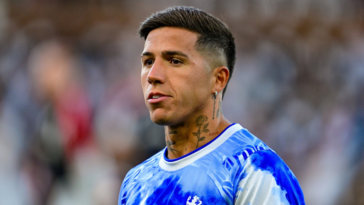 Man City want Chelsea midfielder Enzo Fernandez