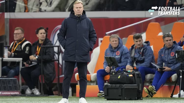 Ronald Koeman langs de lijn als bondscoach van het Nederlands elftal.