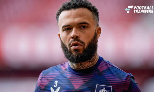 Nottingham Forest v Burnley - Premier League Quilindschy Hartman of Burnley participates in the pregame warmup session during the Premier League match between Nottingham Forest and Burnley at City Ground in Nottingham, United Kingdom, on April 19, 2...