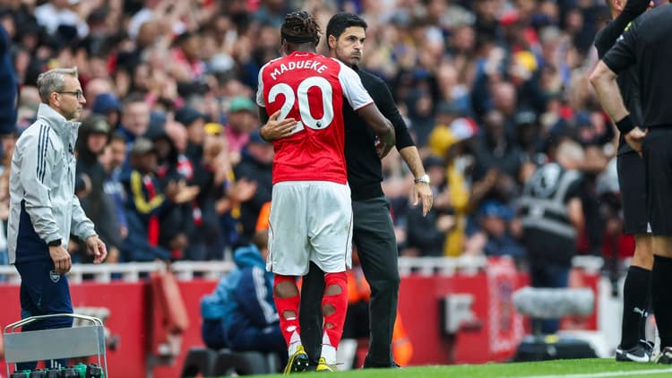 Noni Madueke and Mikel Arteta