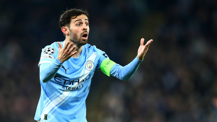 Bernardo Silva: Man City star is in 'advanced talks' with Barcelona