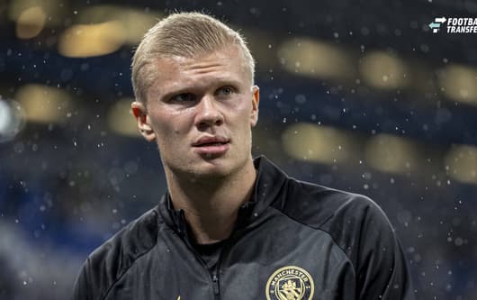 Erling Haaland of Manchester City FC looks on during the UEFA Champions League match between FC Porto vs Manchester City FC at Estádio do Dragão on September 8th,2026 (Photo by Joao Bravo Sports Press Photo) Copyright: xJoaoxBravo SportsxPressxPhoto...