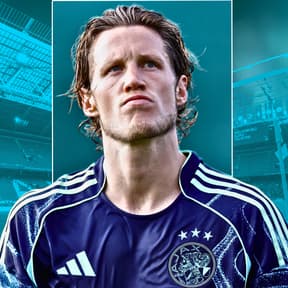 Wout Weghorst zorgt bij Ajax voor enorme hoofdbrekens bij directie