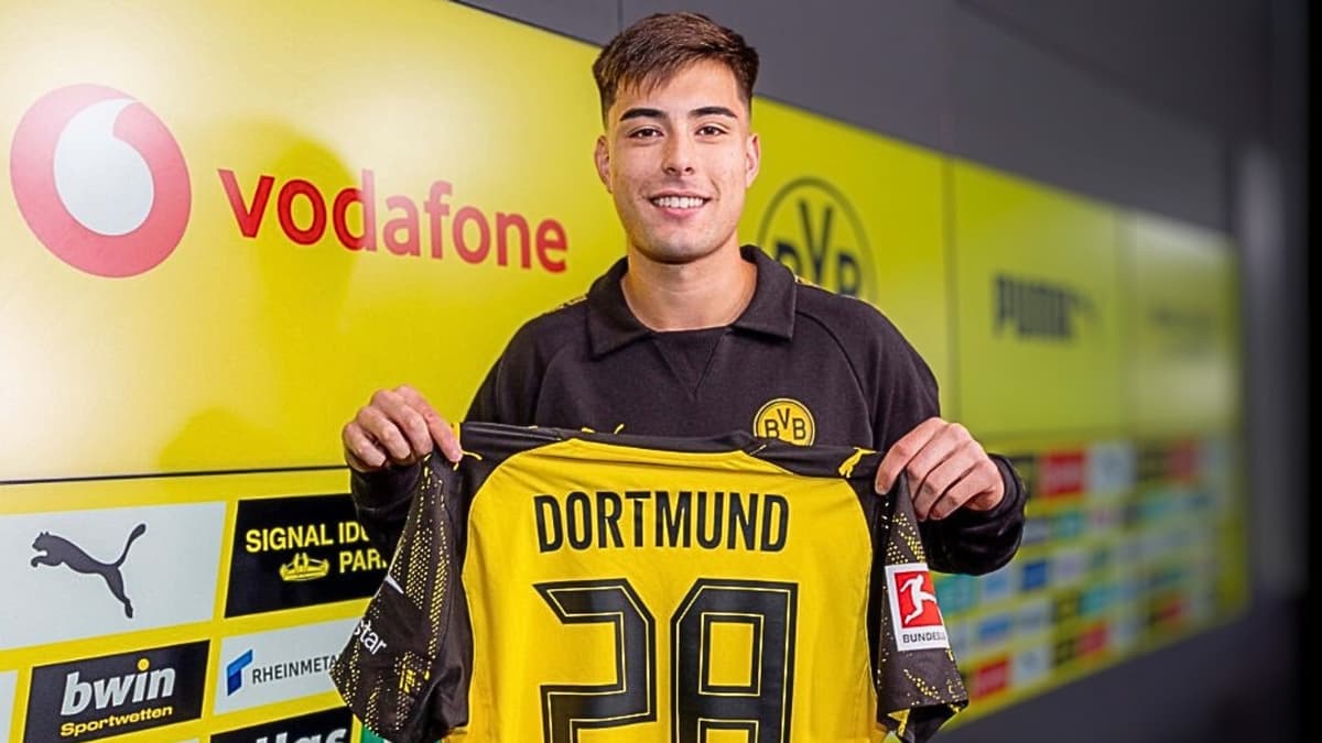Aaron Anselmino, Borussia Dortmund, 2025/26