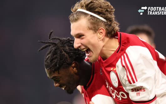 Mika Godts, Ajax, Jorthy Mokio