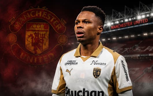 Mamadou Sangare, Lens, Man Utd