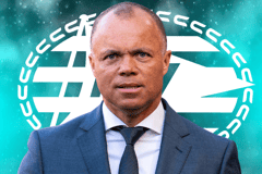 Earnest Stewart, PSV