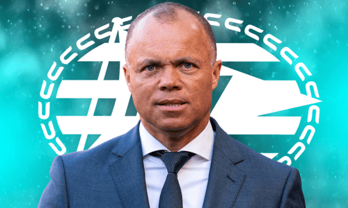 Earnest Stewart, PSV
