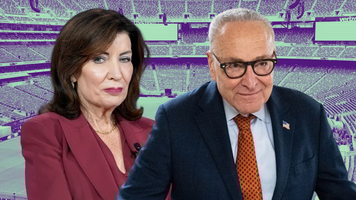 New York governor Kathy Hochul, New York Senator Chuck Schumer