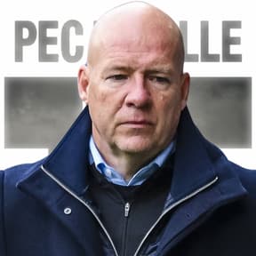 Henry van der Vegt moet plots vrezen voor ontslag bij PEC Zwolle