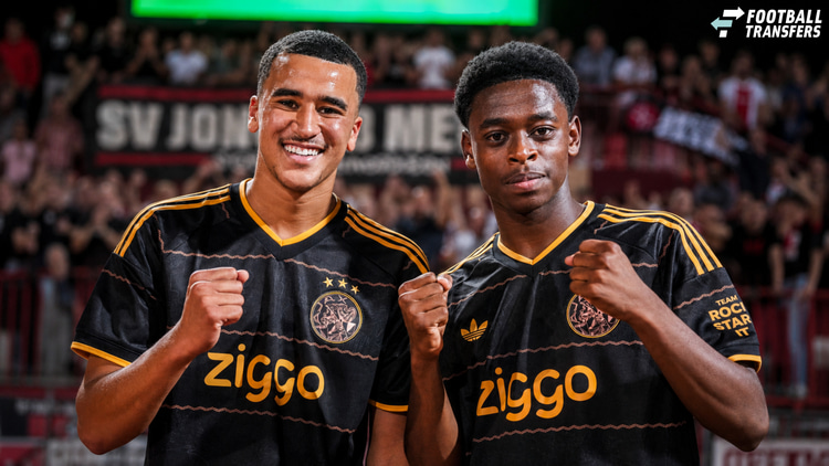 Abdellah Ouazane en Mohamed Abdalla na de wedstrijd tegen FK Vojvodina.