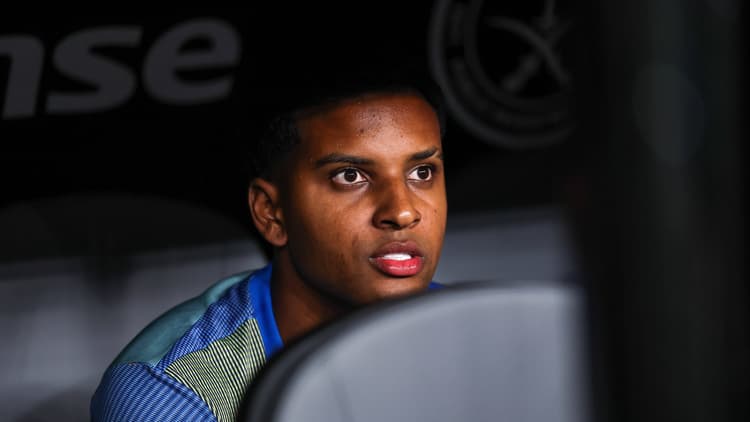 Rodrygo finds himself on the fringes at Real Madrid