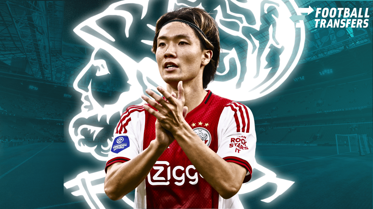 Ajax duwde uitblinker naar de uitgang met transfer van Itakura