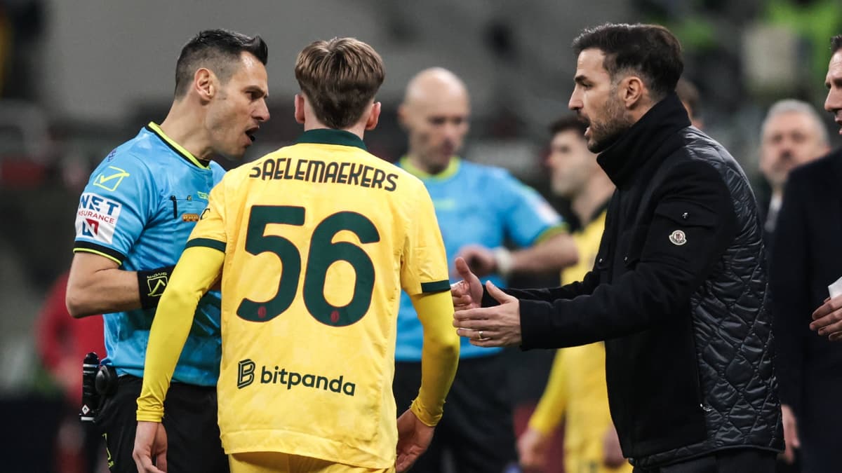 Como manager Cesc Fabregas clashes with AC Milan winger Alexis Saelemaekers