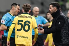 Como manager Cesc Fabregas clashes with AC Milan winger Alexis Saelemaekers