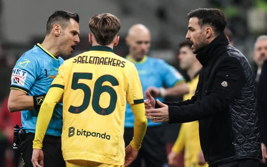 Como manager Cesc Fabregas clashes with AC Milan winger Alexis Saelemaekers