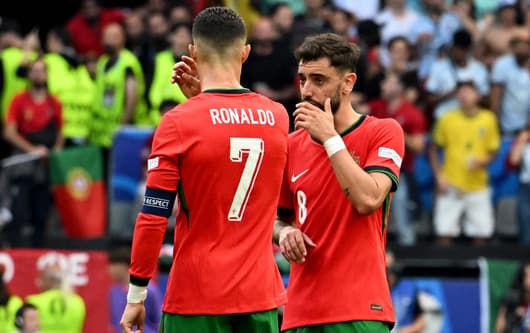Cristiano Ronaldo, Bruno Fernandes, Portugal