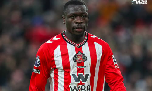 Brian Brobbey werd na een relatief tegenvallend seizoen 2024/25 door Ajax verkocht aan Sunderland. In de Premier League is de 24-jarige spits opgeleefd en gooide hij recentelijk onder meer hoge ogen op bezoek bij Manchester City met een hattric...