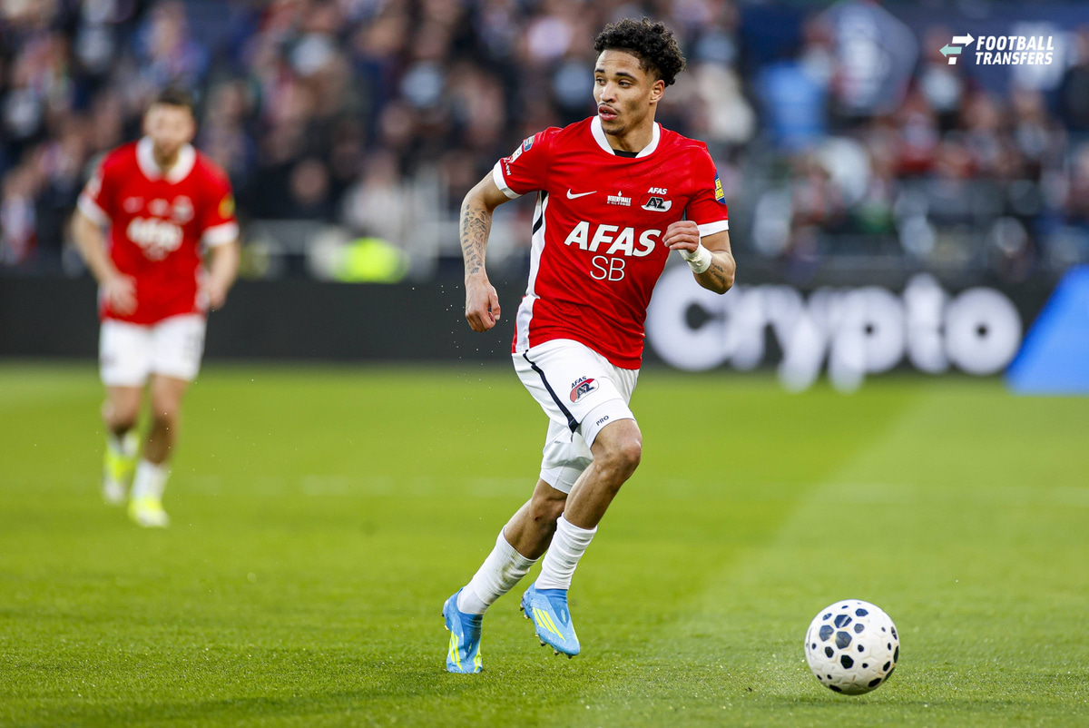 Ro-Zangelo Daal is in de openingsfase van het seizoen 2026/2027 uitgegroeid tot een van de grote smaakmakers bij AZ. De 22-jarige vleugelaanvaller draait uitstekend in het elftal van trainer Lee-Roy Echteld en heeft een belangrijk aandeel in de...