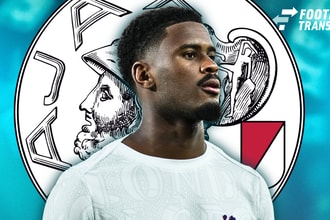 Jorrel Hato, Ajax, Money