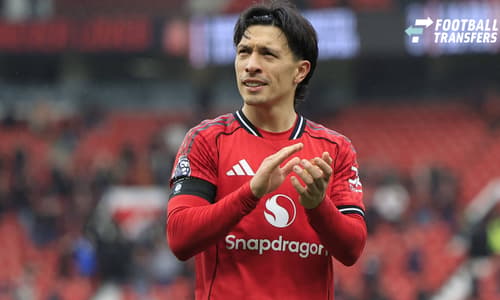 Manchester United, ManU v Tottenham Hotspur, Premier League Lisandro Martinez (6) of Manchester United applauds the fans at the end of the Premier League match between Manchester United and Tottenham Hotspur at Old Trafford, Manchester, UK on 7 Febr...