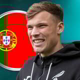 Sydney van Hooijdonk, Portugal