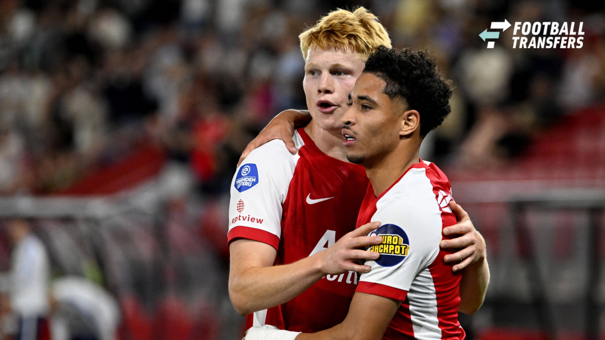 ALKMAAR - Kees Smit and Ro-Zangelo Daal of AZ after their 1-0 during the Dutch Eredivisie match between AZ Alkmaar and ADO Den Haag at the AFAS Stadium on August 8, 2026 in Alkmaar, the Netherlands. OLAF KRAAK ANP Eredivisie 2026 27 xVIxANPxSportx x...