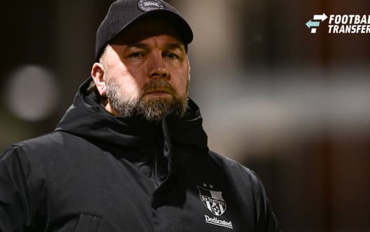 GROESBEEK , 06-12-2025 , Sportpark Zuid , season 2025 2026 , Dutch Tweede Divisie football , match between de Treffers and Jong Sparta , picture shows de Treffers Trainer Theo Janssen Theo Janssen de Treffers - Jong Sparta  x32378134x Copyright:
