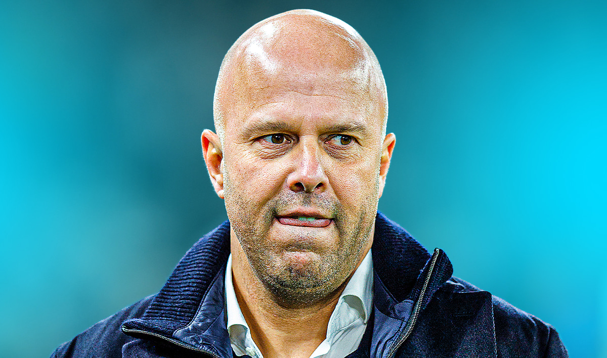 Arnold Bruggink heeft zijn steun uitgesproken voor Arne Slot, de trainer van Liverpool, die momenteel onder druk staat vanwege tegenvallende prestaties. Bruggink hoopt dat er meer begrip komt voor de situatie bij Liverpool, vooral gezien het recen...
