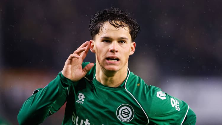 Thom van Bergen in actie namens FC Groningen