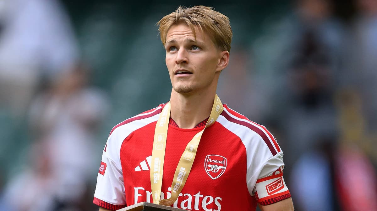 Arsenal battle Chelsea for record-breaking 'new Martin Odegaard'