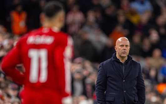 Liverpool manager Arne Slot has dropped Mo Salah for successive Premier League games