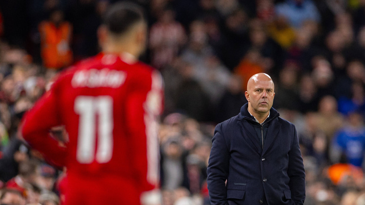 Mo Salah and Arne Slot: Tensions are running high at Liverpool