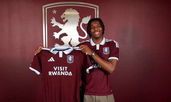 Johan Manzambi, Aston Villa