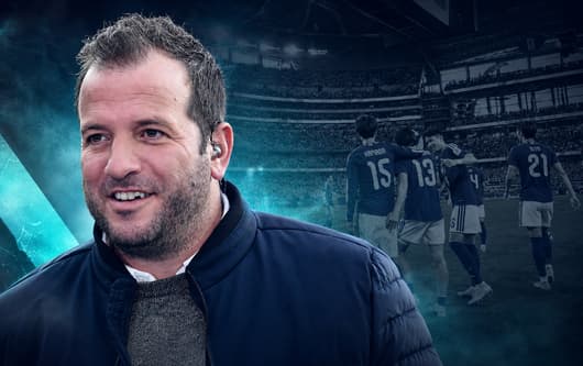 Rafael van der Vaart, Japan