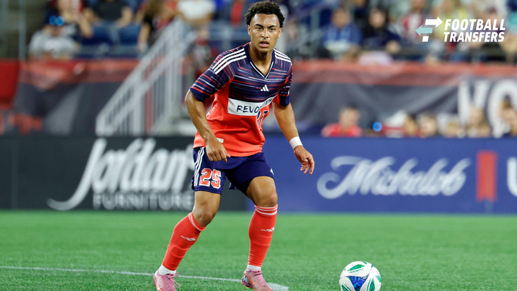 Peyton Miller in actie namens New England Revolution.