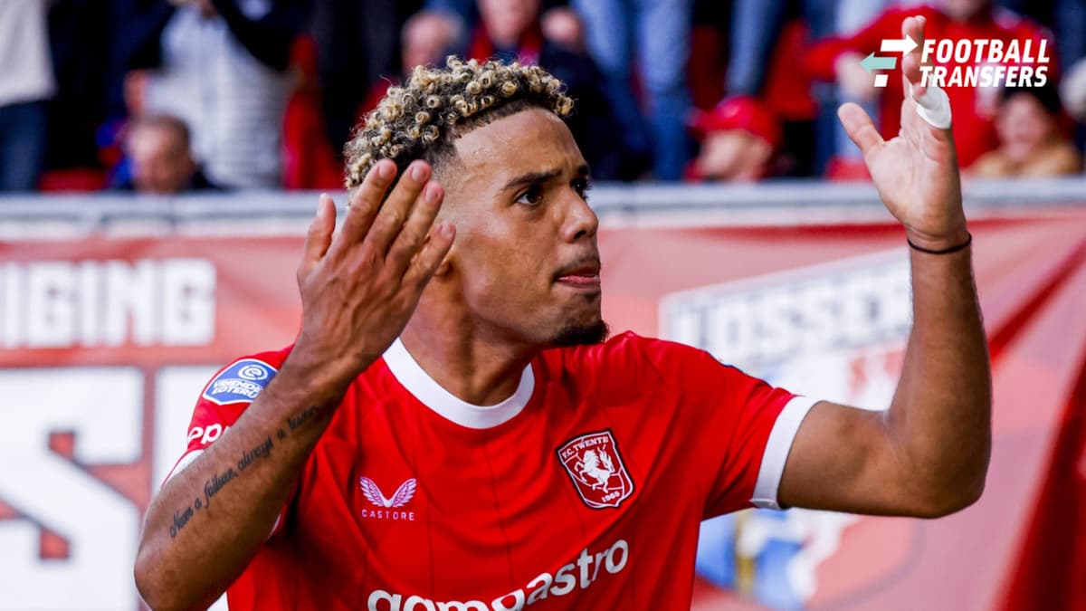 ENSCHEDE - Daouda Weidmann of FC Twente celebrates his team s third goal during the Eredivisie match between FC Twente and PSV Eindhoven at De Grolsch Veste stadium on September 20, 2026, in Enschede, the Netherlands. WART BRINKERHOF ANP Eredivisie ...