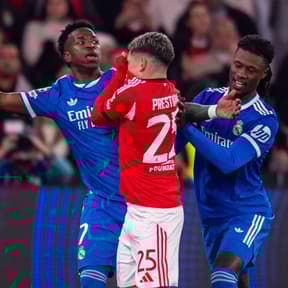 FIFA calls for players covering their mouths to be sent off