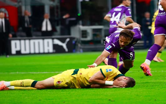 Santiago Gimenez, Milan vs Fiorentina