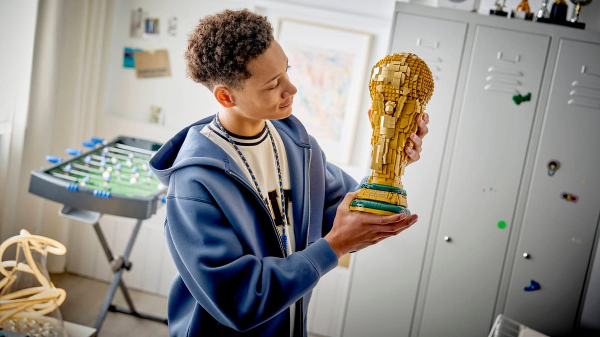 Lego, 2026 FIFA World Cup Trophy 2