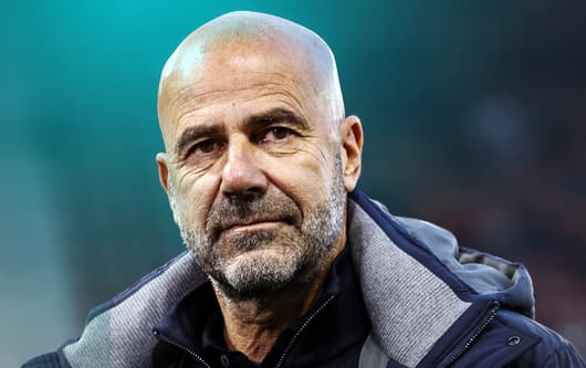 De toekomst van het Nederlands Elftal wordt steeds interessanter om te volgen, zeker nu de naam Peter Bosz opduikt als mogelijke opvolger van Ronald Koeman als bondscoach. Bosz, wiens contract bij PSV afloopt, zou wel eens de nieuwe bondscoach van...
