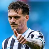 De prestaties van Jizz Hornkamp bij Heracles Almelo hebben de aandacht getrokken van analisten Ren&amp;eacute; Wagelaar en Fred van der Hoorn, die hem hebben getipt als mogelijke versterking voor FC Twente. In VoetbalTijd van 1Twente vertellen de ...