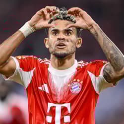Bayern Munich's Luis Diaz celebrates scoring against RB Leipzig, 2025/26
