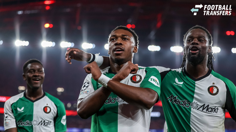 Antoni Milambo in het shirt van Feyenoord.