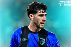 Marcos Senesi, Bournemouth