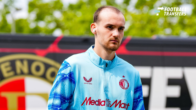 Thomas Beelen wacht al lange tijd op een rentree bij Feyenoord.