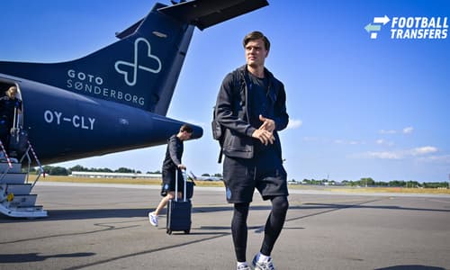 Club Brugge training camp - media activities 22 07 2026 Rennes, France - July 22 : Meijer Bjorn defender of Club Brugge pictured at the airport of Rennes on July 22, 2026 in Rennes, France, 22 07 2026 Rennes France  Copyright: xJanxDexMeuleneirx